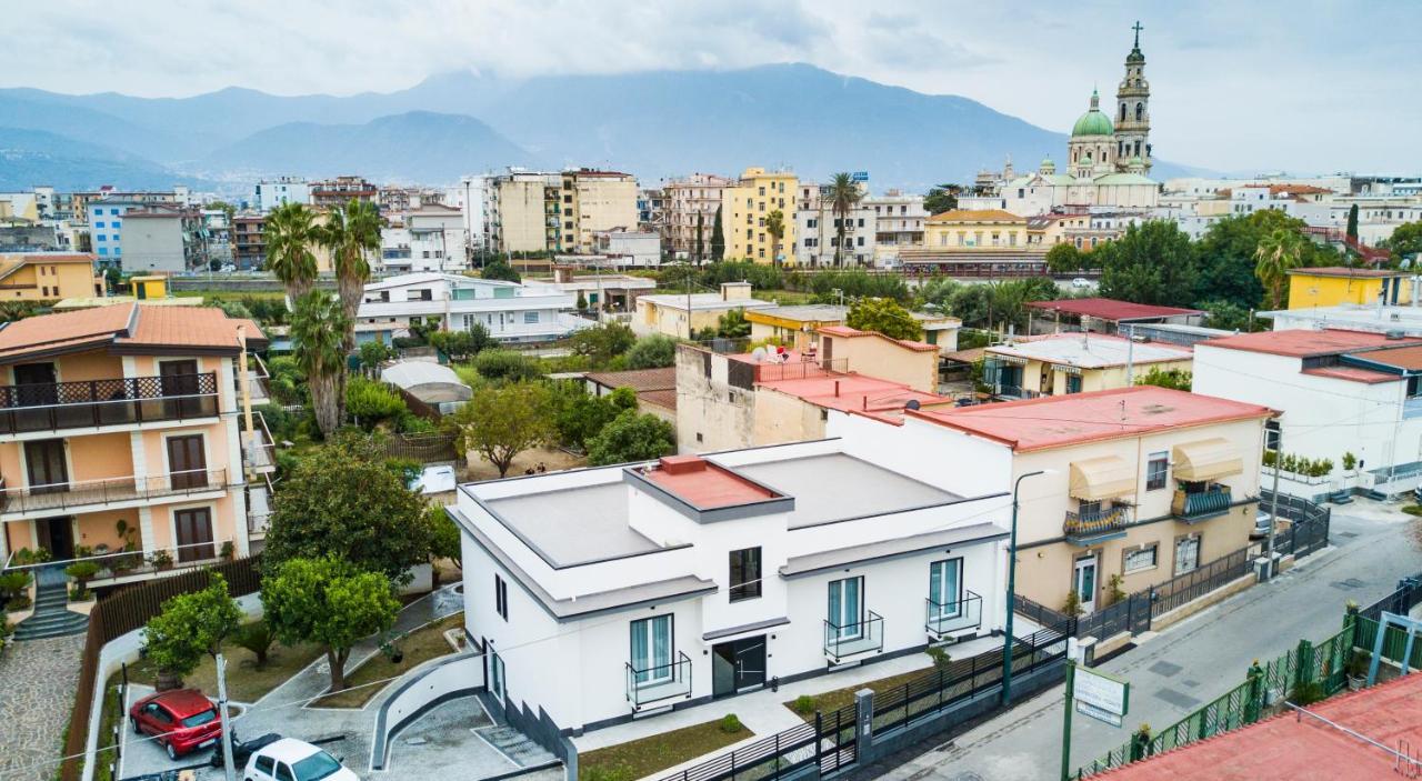 Maison De Julia Pompei Bagian luar foto